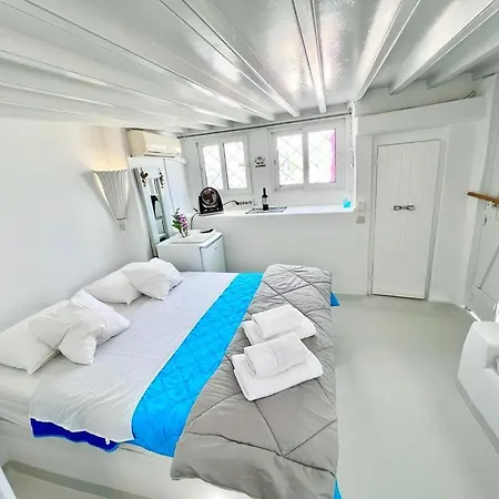 Provis No2 Mykonos